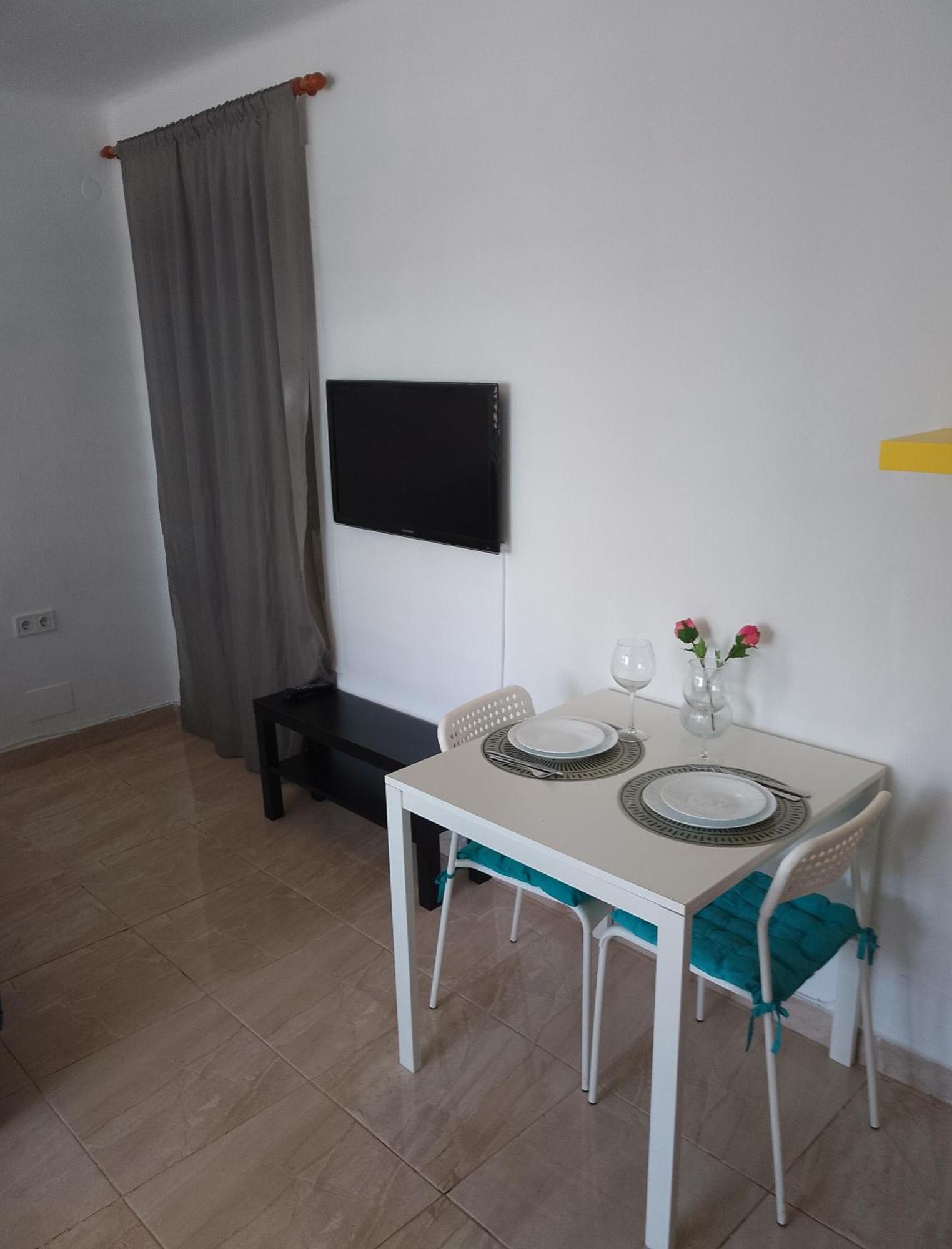 Apartamento Serrano Малага Екстериор снимка